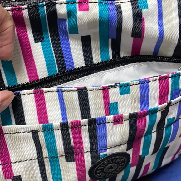 🆕Kipling Sebastian Crossbody, Urban Stripe🟪🟦 - Picture 10 of 14
